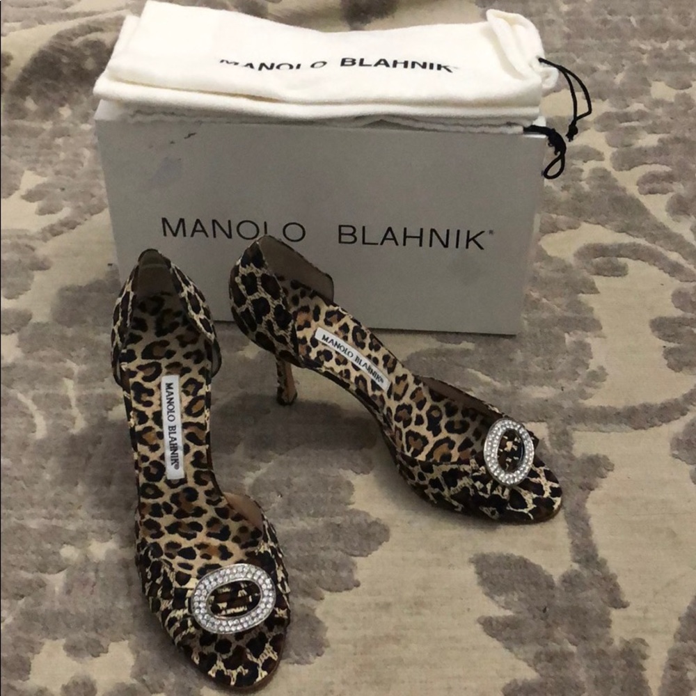 Manolo Blahnik leopard print 38.5